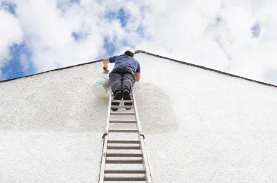 Peinture extérieure aux Mages — façades et ravalement